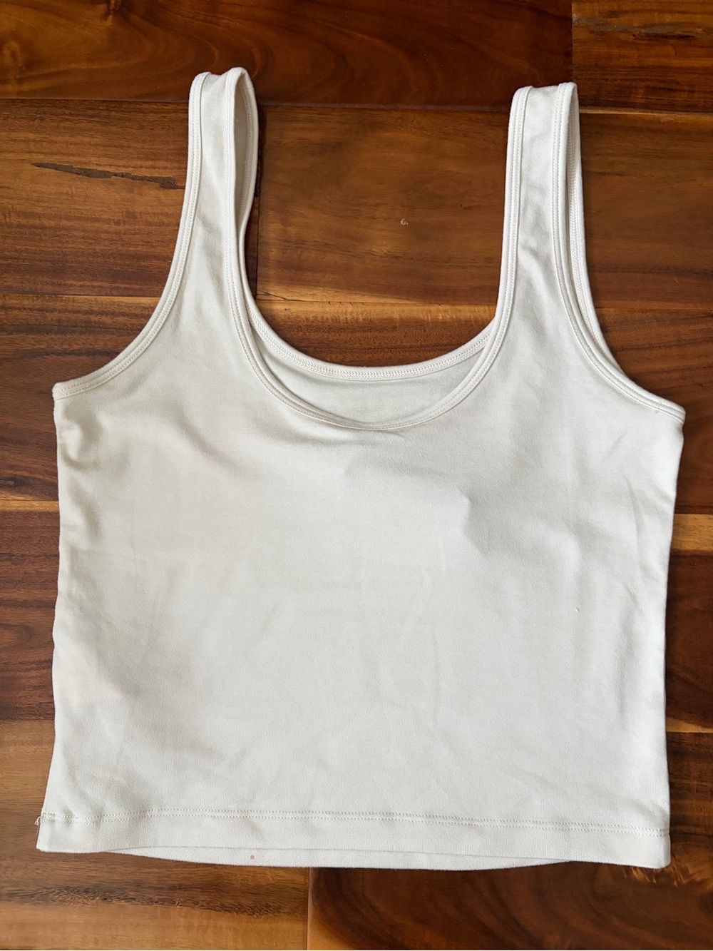 Vuori Women's Cream Scoop Neck Tank Top small - Picture 5 of 6
